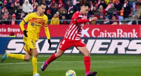 西甲联赛：科雷亚双响助马德里竞技2-0逆转巴列卡诺止连败